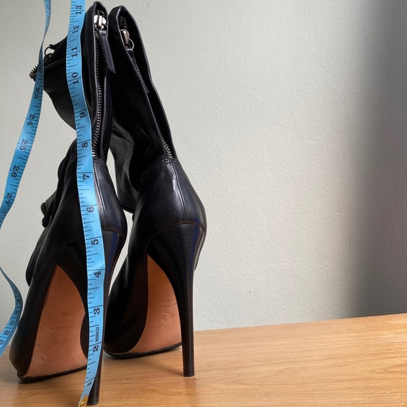 Alexander McQueen Open Toe Ankle High Heel Boots Size 39.5 - Picture 15 of 16